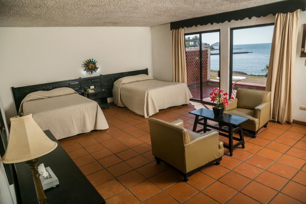 Junior Suite Beach Front