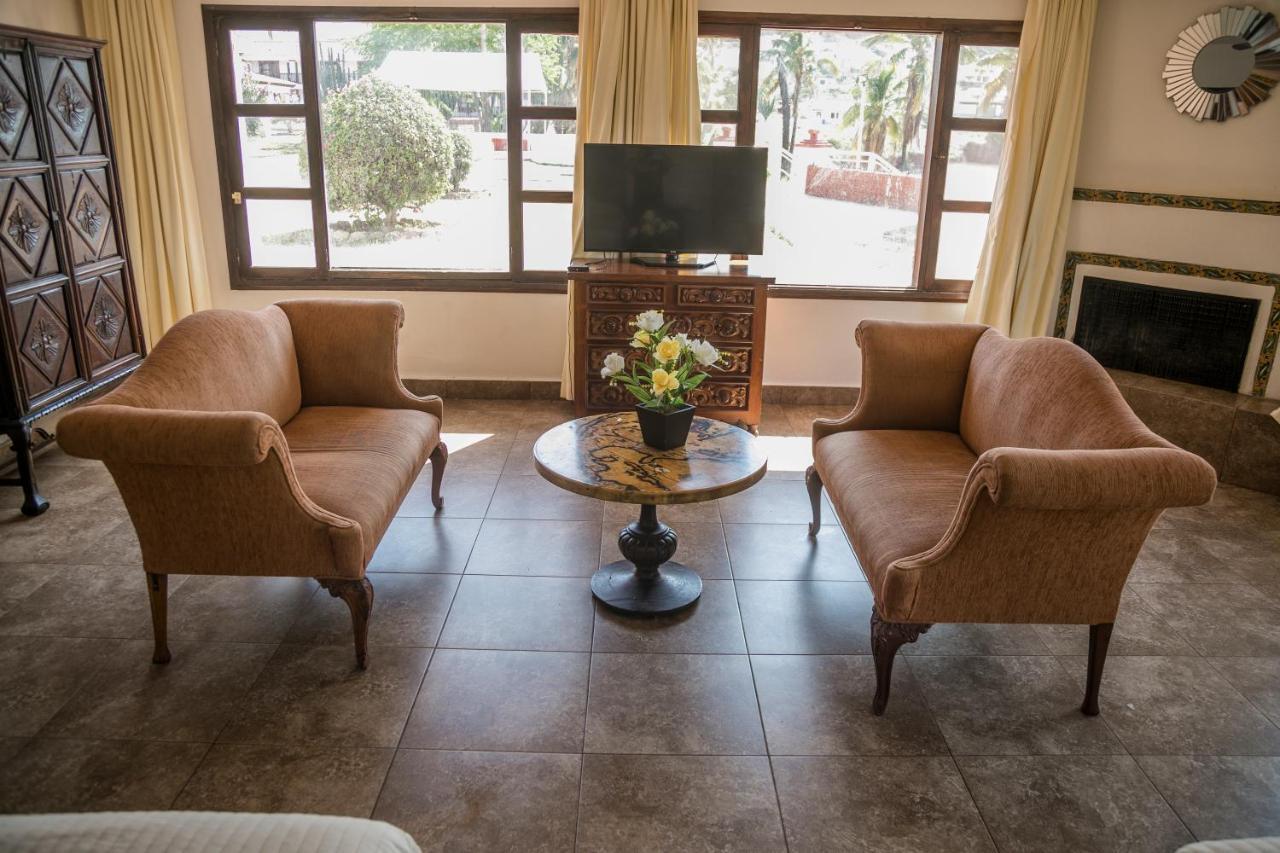 Junior Suite Beach Front