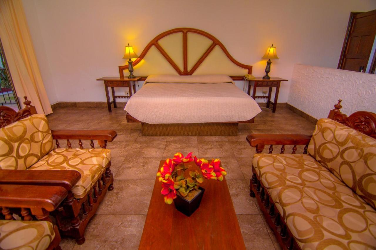 Junior Suite Beach Front
